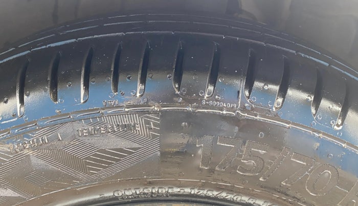 2022 Tata TIGOR XZ PETROL, CNG, Manual, 66,072 km, Right Front Tyre Tread