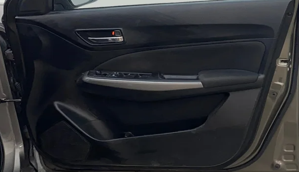 2018 Maruti Swift ZXI AMT, Petrol, Automatic, 38,120 km, Driver Side Door Panels Control