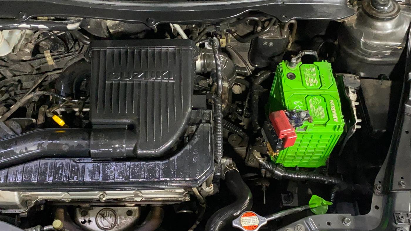 2013 Maruti Swift VXI, Petrol, Manual, 74,556 km, Engine View - Left