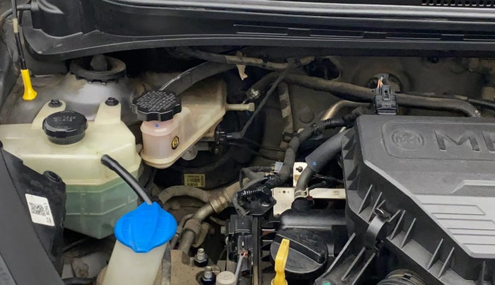 2018 Hyundai NEW SANTRO MAGNA CNG, CNG, Manual, 88,278 km, Engine View - Right