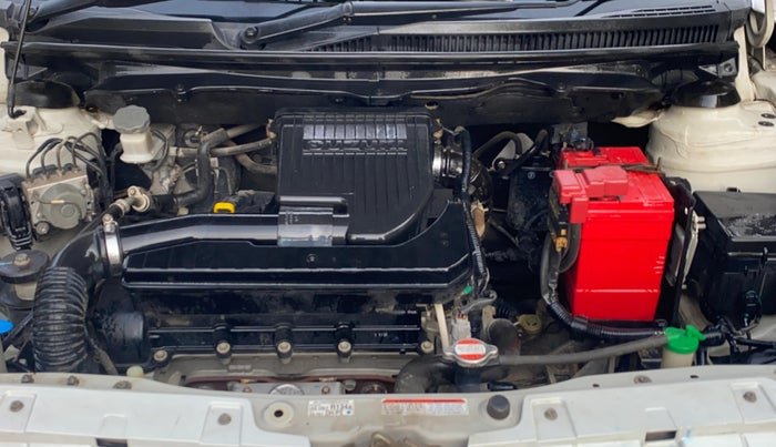 2017 Maruti Ciaz ALPHA 1.4 PETROL, Petrol, Manual, 54,714 km, Engine View