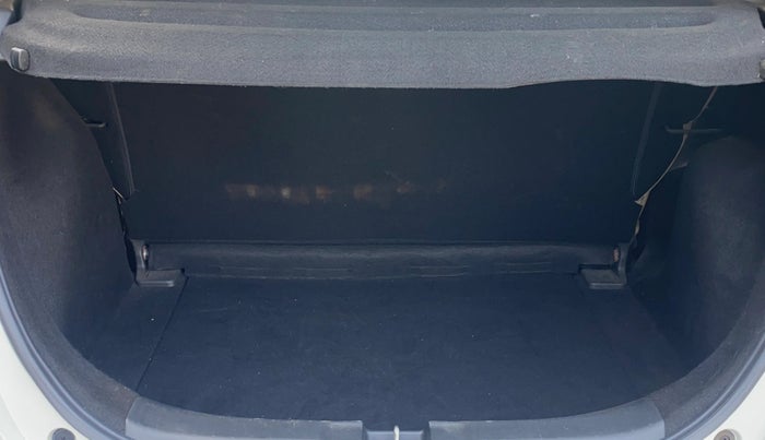 2020 Honda Jazz 1.2L I-VTEC VX CVT, Petrol, Automatic, 23,524 km, Boot Inside