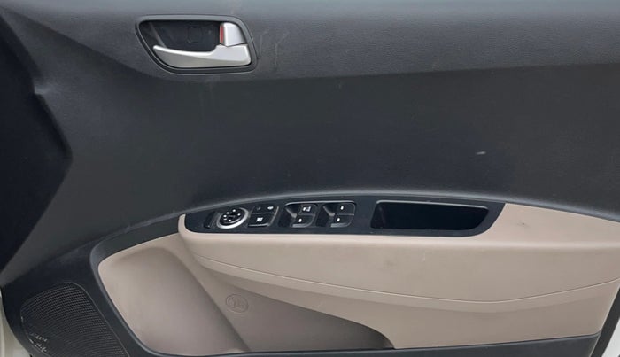 2015 Hyundai Xcent S 1.2, Petrol, Manual, 55,600 km, Driver Side Door Panels Control