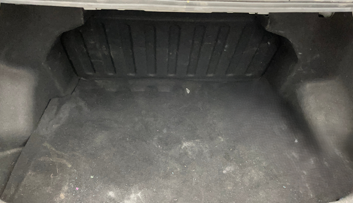 2015 Hyundai Xcent S 1.2, Petrol, Manual, 55,621 km, Boot Inside