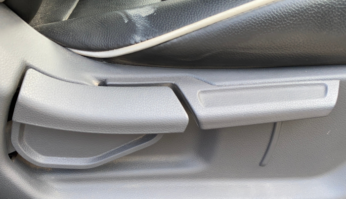 2020 Hyundai GRAND I10 NIOS SPORTZ 1.2 KAPPA VTVT, Petrol, Manual, 7,382 km, Driver Side Adjustment Panel