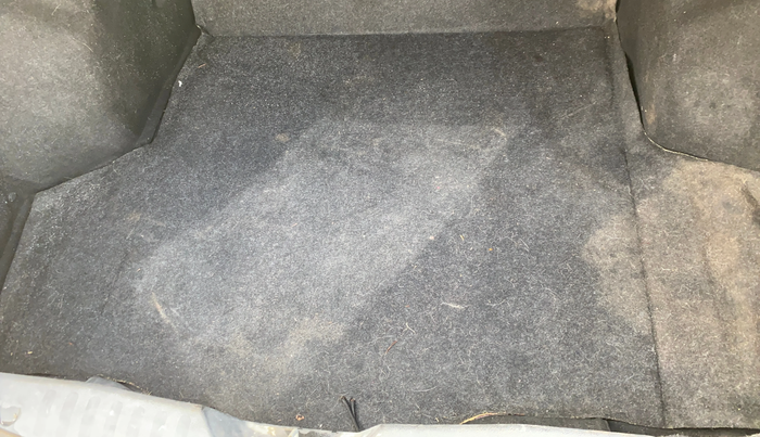 2015 Maruti Ciaz ZDI+ SHVS, Diesel, Manual, 72,810 km, Boot Inside