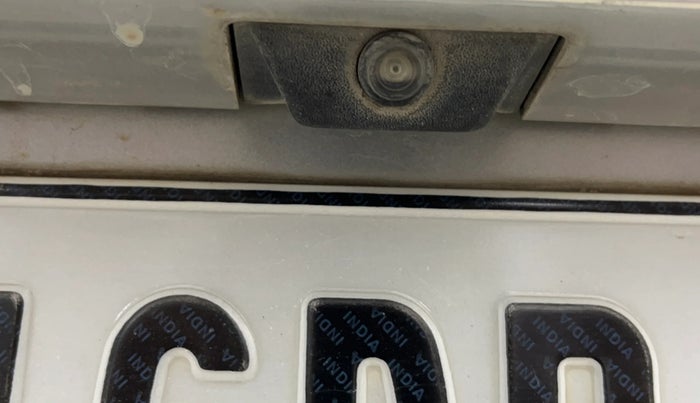 2022 Mahindra SCORPIO-N Z8 L PETROL AT 6 STR, Petrol, Automatic, 52,457 km, Parking Camera