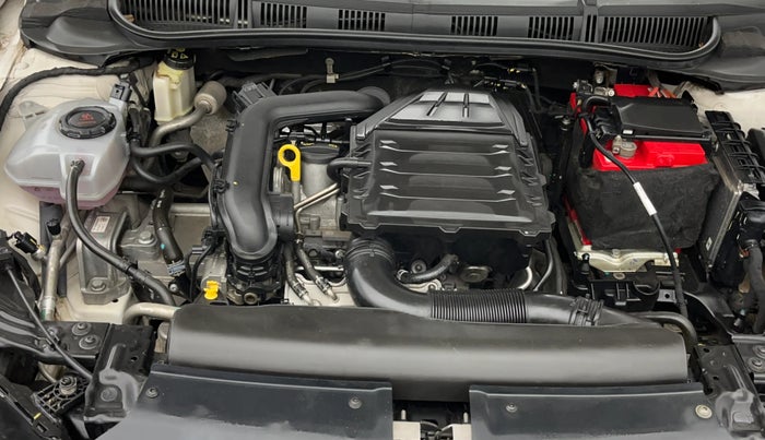 2022 Skoda SLAVIA AMBITION 1.0L TSI AT, Petrol, Automatic, 36,756 km, Engine View