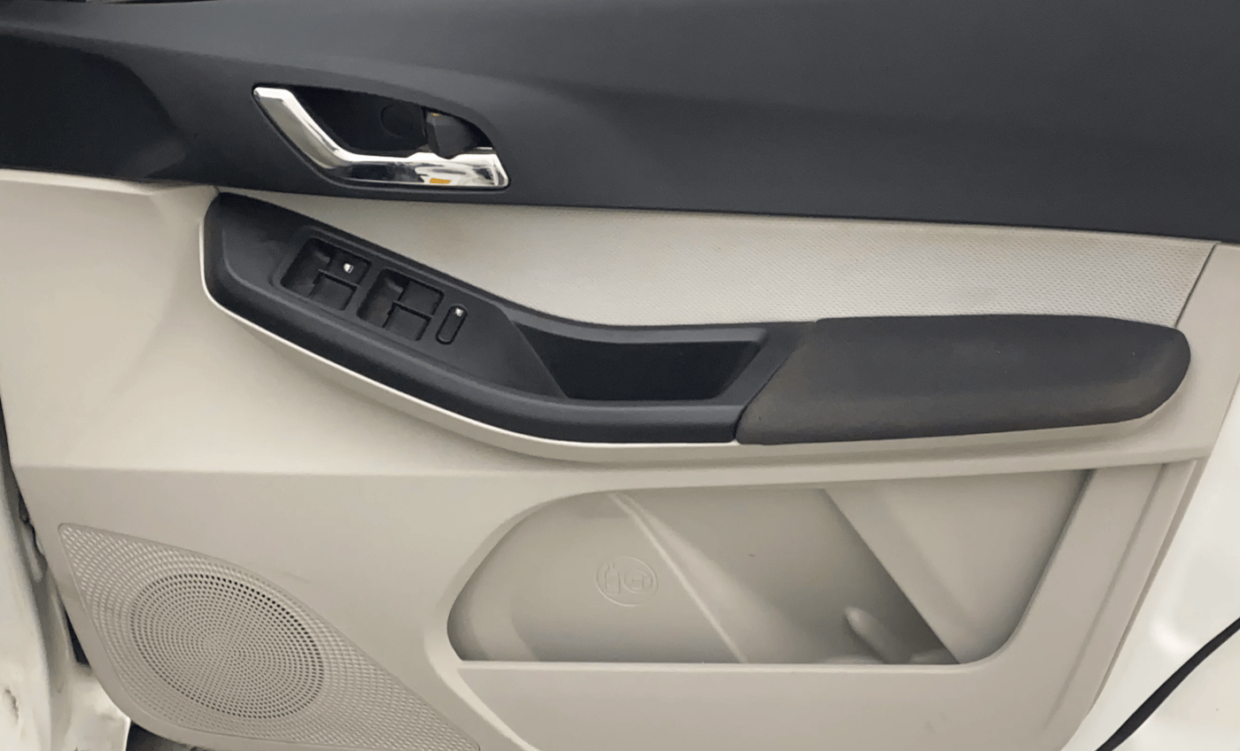 2024 Tata TIGOR XZA Plus iCNG , CNG, Automatic, 14,264 km, Driver Side Door Panels Control