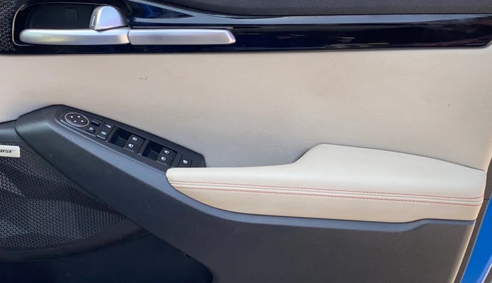 2020 KIA SELTOS GTX PLUS DCT 1.4 PETROL, Petrol, Automatic, 21,333 km, Driver Side Door Panels Control