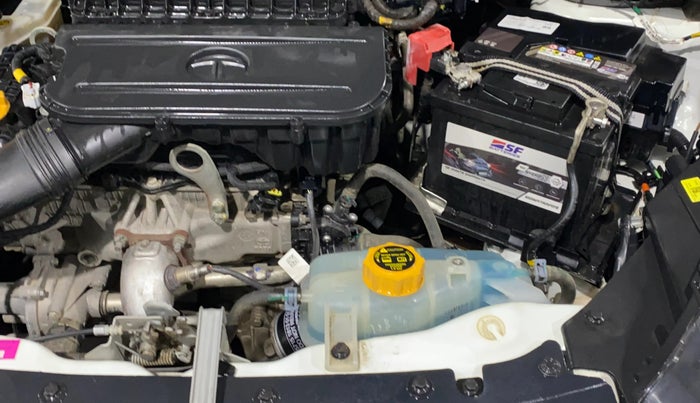 2022 Tata TIGOR XZ PLUS CNG, CNG, Manual, 32,557 km, Engine View - Left