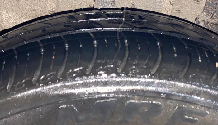 2022 Tata TIGOR XZ PLUS CNG, CNG, Manual, 32,557 km, Right Rear Tyre Tread