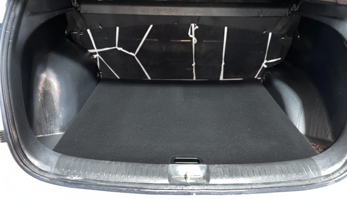 2018 Hyundai Creta SX (O) 1.6 DIESEL, Diesel, Manual, 1,26,427 km, Boot Inside