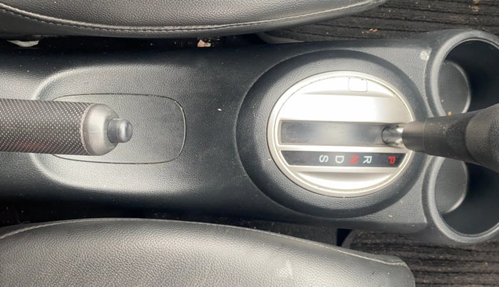 2019 Honda BR-V 1.5L I-VTEC V CVT, Petrol, Automatic, 36,774 km, Gear Lever