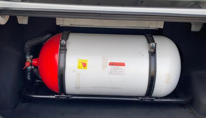 2021 Hyundai AURA S 1.2 CNG, CNG, Manual, 51,507 km, Boot Inside