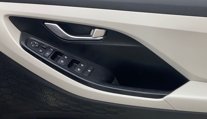 2020 Hyundai Creta SX IVT 1.5 PETROL, Petrol, Automatic, 50,743 km, Driver Side Door Panels Control