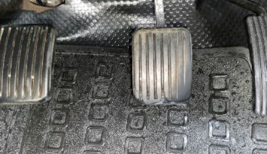 2013 Hyundai i10 MAGNA 1.2, Petrol, Manual, 57,551 km, Pedals