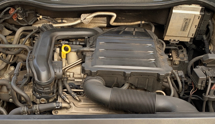 2020 Volkswagen Vento HIGHLINE 1.0L TSI AT, Petrol, Automatic, 93,038 km, Engine View