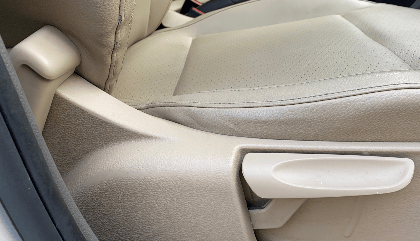 2020 Volkswagen Vento HIGHLINE 1.0L TSI AT, Petrol, Automatic, 93,038 km, Driver Side Adjustment Panel