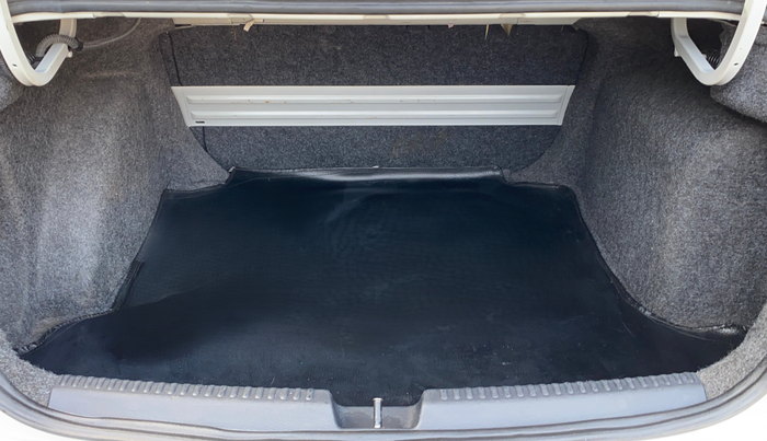 2020 Volkswagen Vento HIGHLINE 1.0L TSI AT, Petrol, Automatic, 93,038 km, Boot Inside