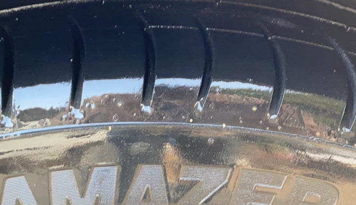 2020 Volkswagen Vento HIGHLINE 1.0L TSI AT, Petrol, Automatic, 93,038 km, Right Front Tyre Tread