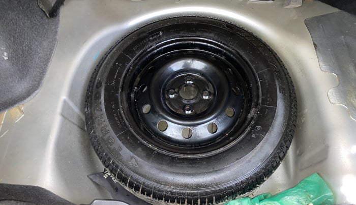 2014 Maruti Swift Dzire VXI, Petrol, Manual, 8,784 km, Spare Tyre