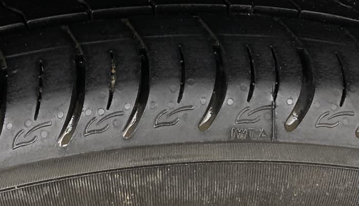 2022 Tata ALTROZ XZ PETROL, Petrol, Manual, 60,525 km, Left Rear Tyre Tread