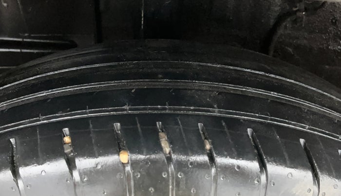 2022 Tata PUNCH ACCOMPLISHED AMT, Petrol, Automatic, 36,932 km, Right Rear Tyre Tread