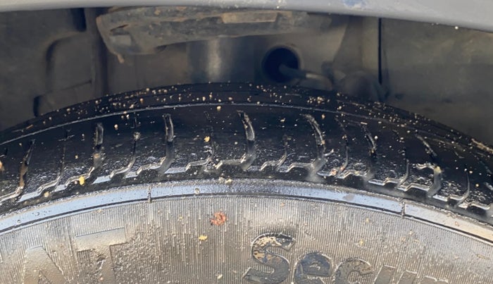 2022 Tata TIAGO NRG XZ AMT, Petrol, Automatic, 27,604 km, Right Front Tyre Tread