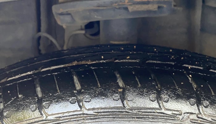 2022 Tata TIAGO NRG XZ AMT, Petrol, Automatic, 27,604 km, Left Front Tyre Tread