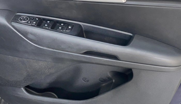 2023 KIA SONET HTK PLUS 1.0 IMT, Petrol, Manual, 96,784 km, Driver Side Door Panels Control