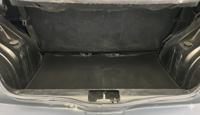 2020 Renault Kwid RXL, Petrol, Manual, 97,788 km, Boot Inside