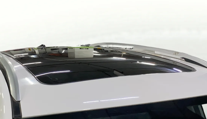 2022 MG ASTOR SHARP EX 1.5 MT, Petrol, Manual, 31,601 km, Moonroof/ Sunroof