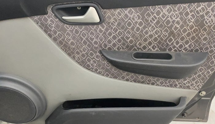 2017 Maruti Alto 800 LXI, Petrol, Manual, 36,359 km, Driver Side Door Panels Control