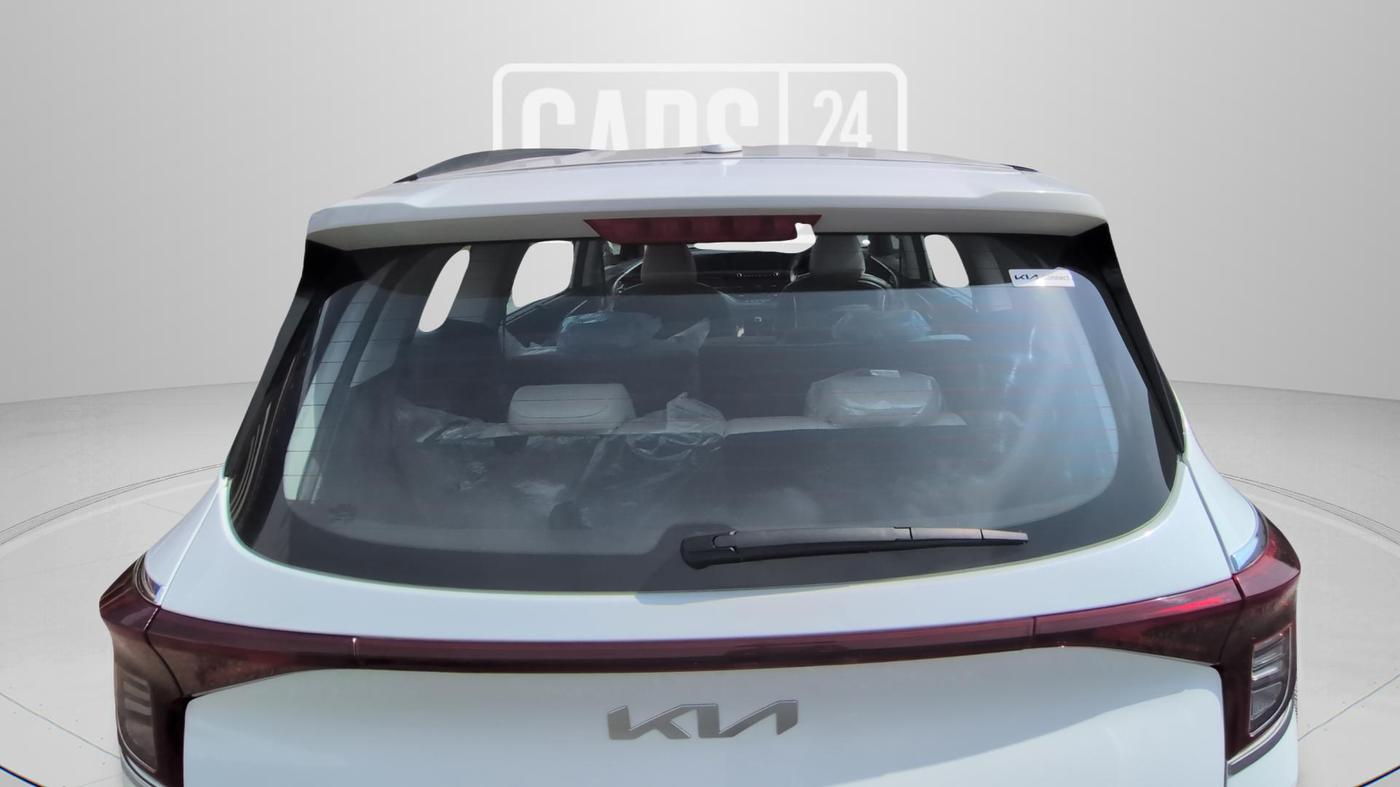 2024 KIA CARENS Luxury Plus 1.5 Diesel MT 7 STR, Diesel, Manual, 4,583 km, Rear Windshield