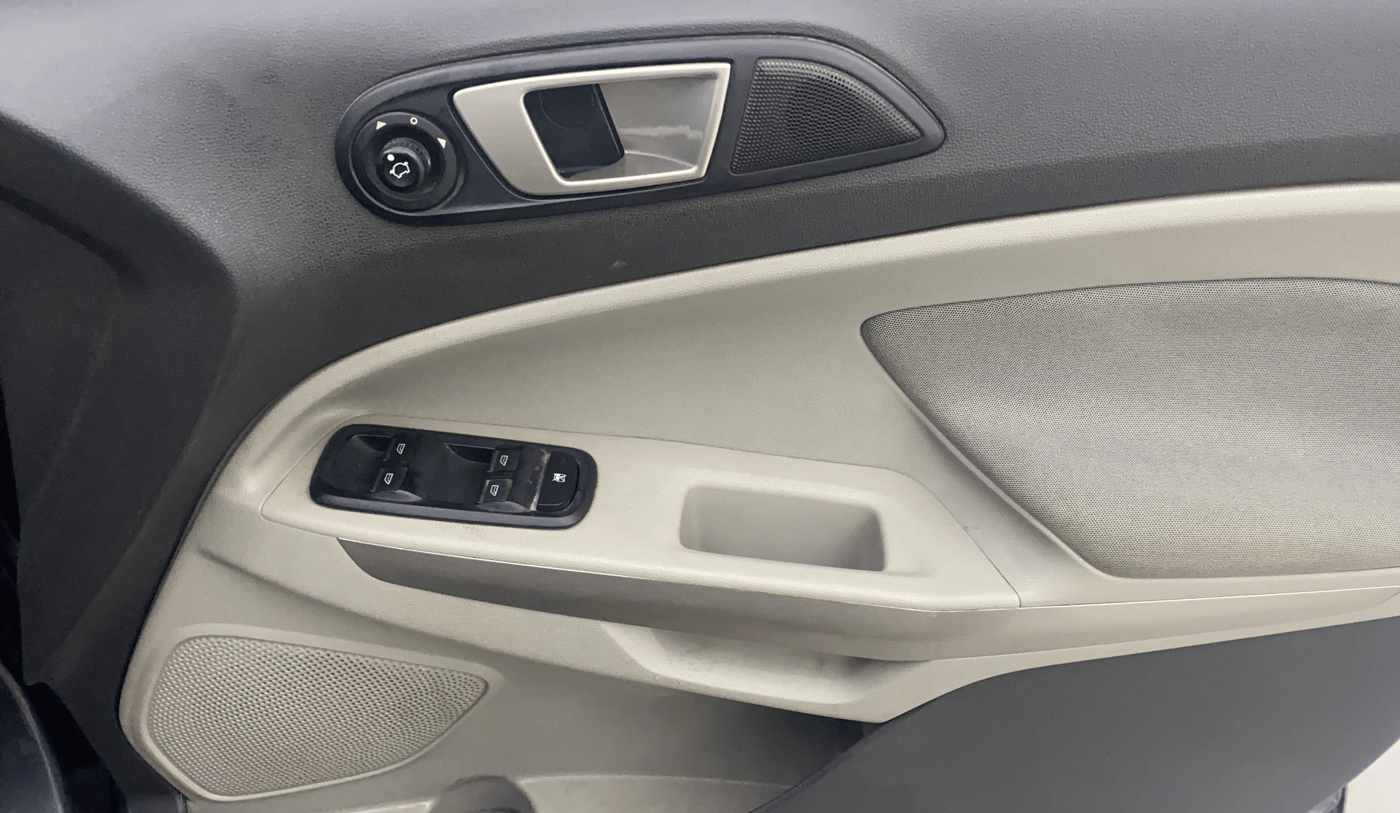 2013 Ford Ecosport TREND 1.5L DIESEL, Diesel, Manual, 1,36,530 km, Driver Side Door Panels Control