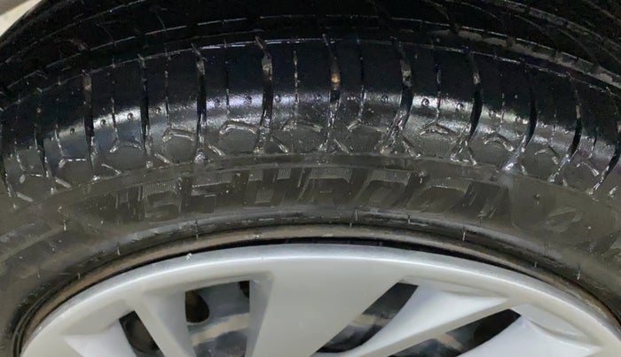 2014 Maruti Wagon R 1.0 VXI, Petrol, Manual, 73,768 km, Right Rear Tyre Tread