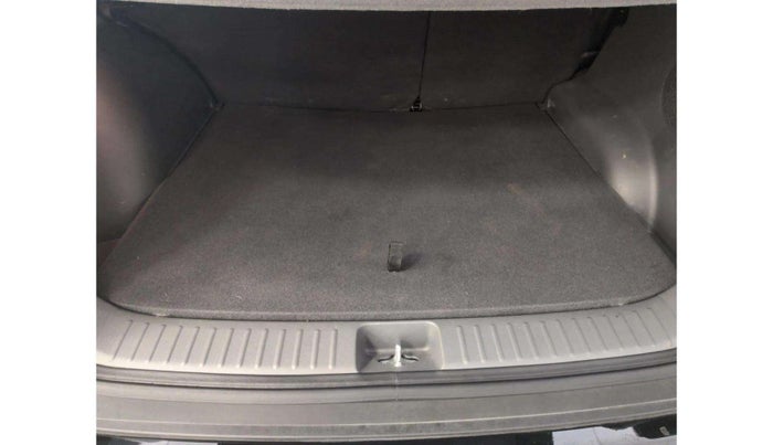 2025 Hyundai Creta SX (O) 1.5 DIESEL AT, Diesel, Automatic, 3,210 km, Boot Inside