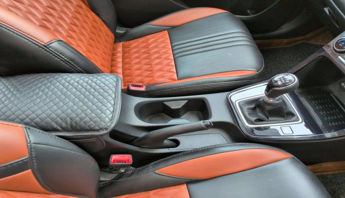 2024 Hyundai ALCAZAR Prestige 7 STR 1.5 Diesel MT, Petrol, Manual, 4,962 km, Gear Lever