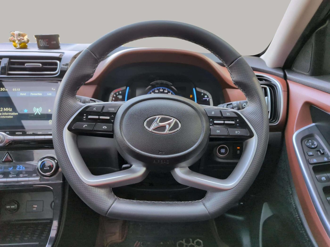 2024 Hyundai ALCAZAR PRESTIGE 1.5 TURBO PETROL MT 7STR, Petrol, Manual, 4,962 km, Steering Wheel Close Up