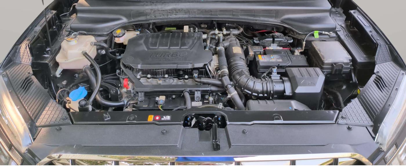 2024 Hyundai ALCAZAR PRESTIGE 1.5 TURBO PETROL MT 7STR, Petrol, Manual, 4,962 km, Engine View