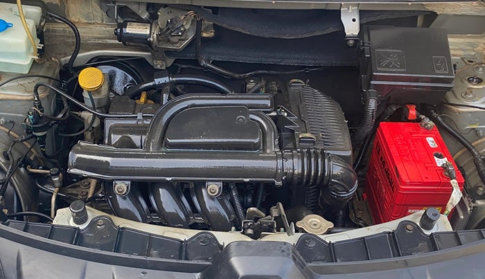 2016 Renault Kwid RXT 1.0, Petrol, Manual, 82,948 km, Engine View