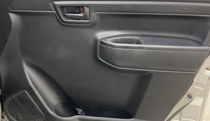 2020 Maruti S PRESSO VXI+, Petrol, Manual, 46,775 km, Driver Side Door Panels Control