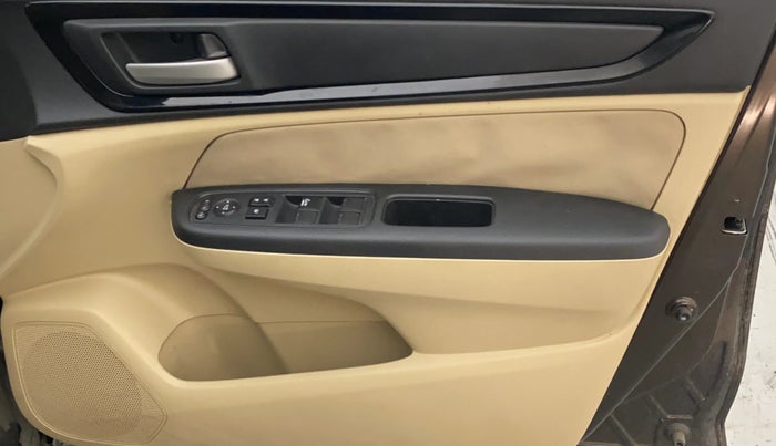 2018 Honda Amaze 1.2L I-VTEC V, Petrol, Manual, 24,974 km, Driver Side Door Panels Control