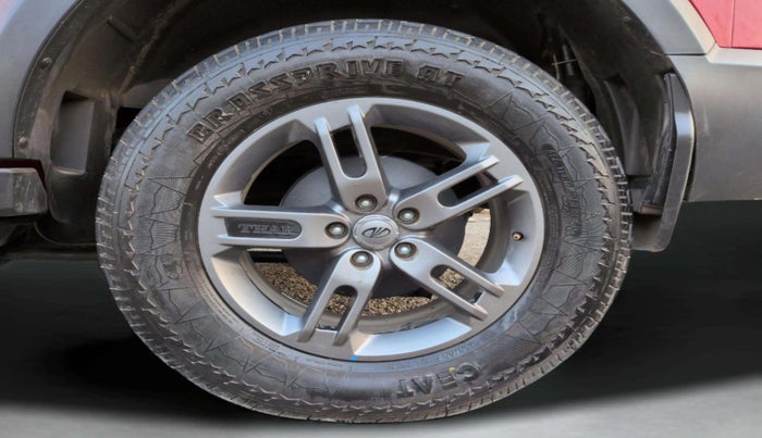 2022 Mahindra Thar LX D AT 4WD HT, Diesel, Automatic, 45,323 km, Left Rear Wheel