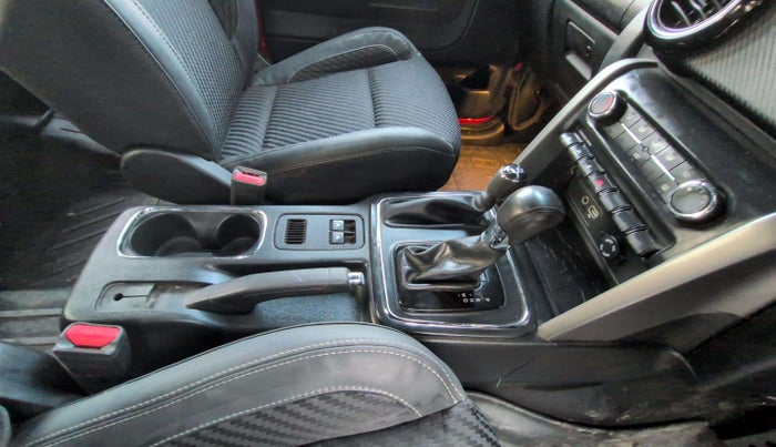 2022 Mahindra Thar LX D AT 4WD HT, Diesel, Automatic, 45,323 km, Gear Lever