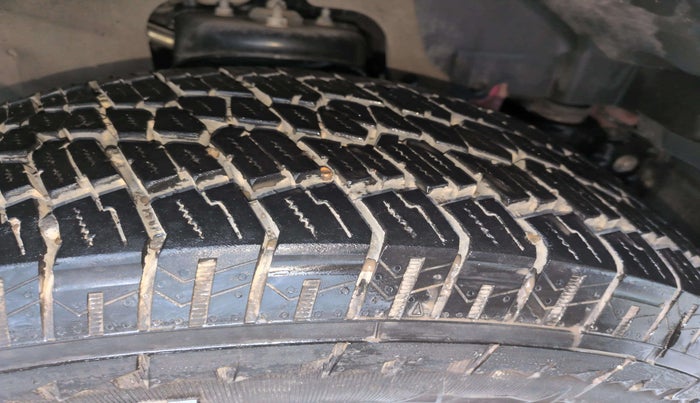 2022 Mahindra Thar LX D AT 4WD HT, Diesel, Automatic, 45,323 km, Right Rear Tyre Tread