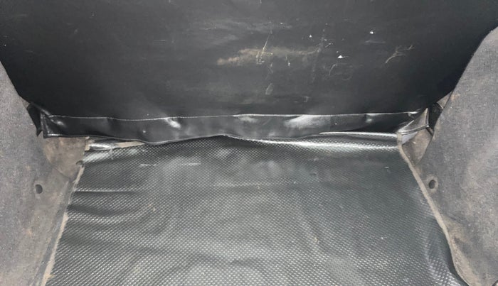 2016 Tata Tiago XT PETROL, Petrol, Manual, 71,957 km, Boot Inside