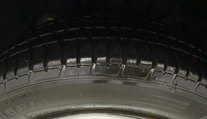 2016 Tata Tiago XT PETROL, Petrol, Manual, 71,957 km, Left Front Tyre Tread