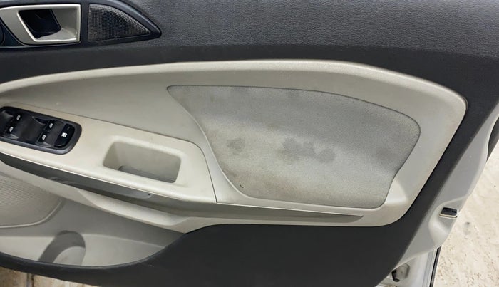 2017 Ford Ecosport TITANIUM 1.5L DIESEL, Diesel, Manual, 1,42,954 km, Driver Side Door Panels Control